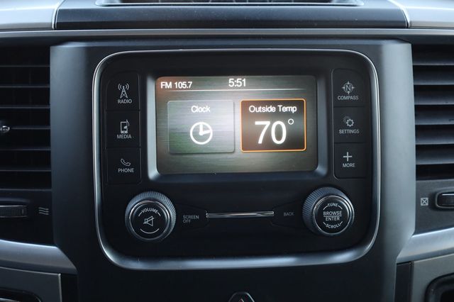 2020 Ram 1500 Classic SLT 4x4 Crew Cab 5'7" Box - 22969267 - 32