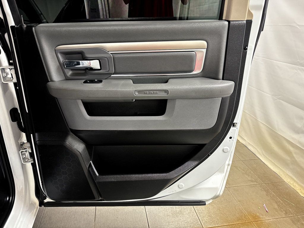 2020 Ram 1500 Classic SLT CREW CAB 4X4 5.7L HEMI - 22872831 - 15