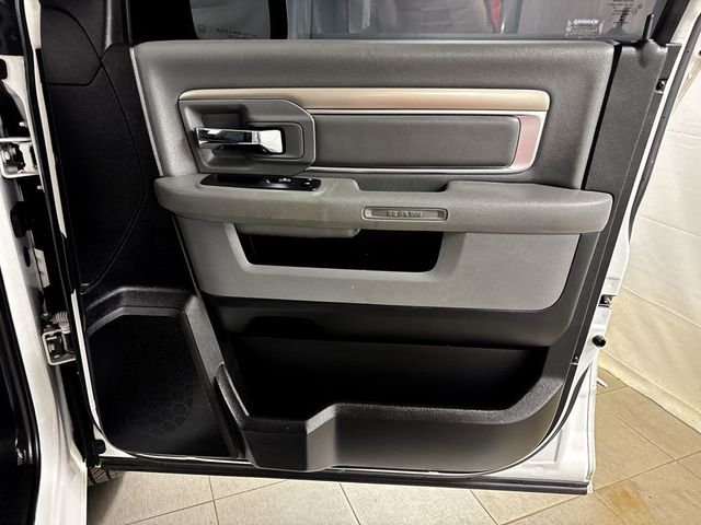 2020 Ram 1500 Classic SLT CREW CAB 4X4 5.7L HEMI - 22872831 - 16