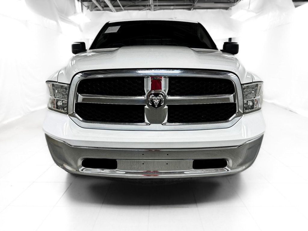 2020 Ram 1500 Classic SLT photo 2