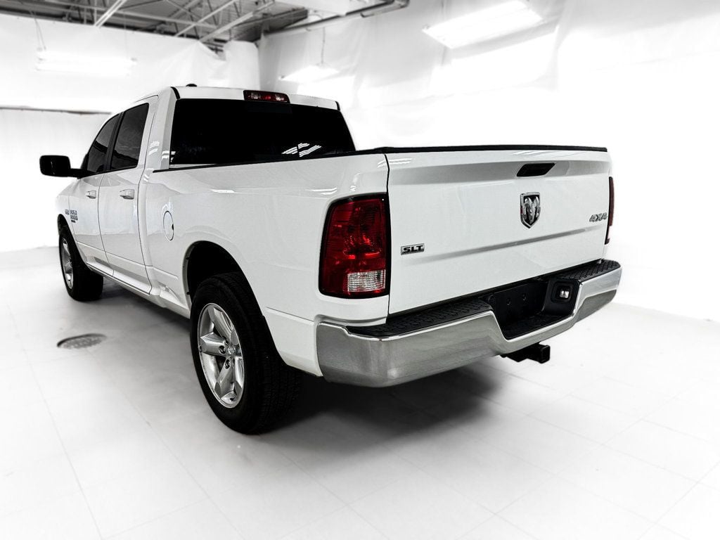 2020 Ram 1500 Classic SLT photo 4