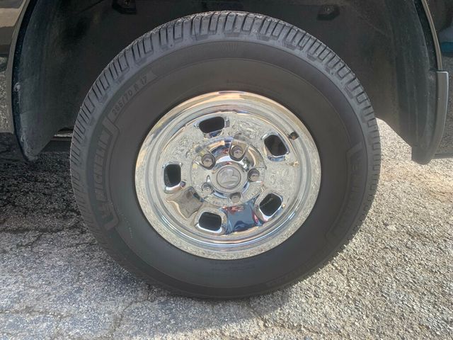 2020 Ram 1500 Classic Tradesman 4x2 Crew Cab 6'4" Box - 22964005 - 14