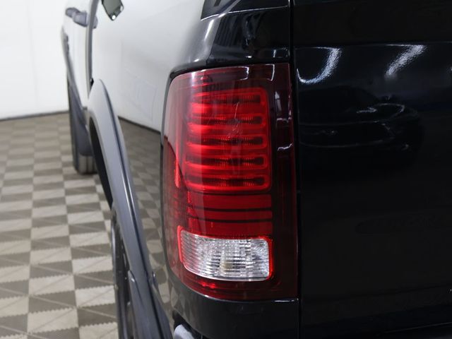 2020 Ram 1500 Classic Warlock 4x4 Crew Cab 5'7" Box - 23017692 - 13