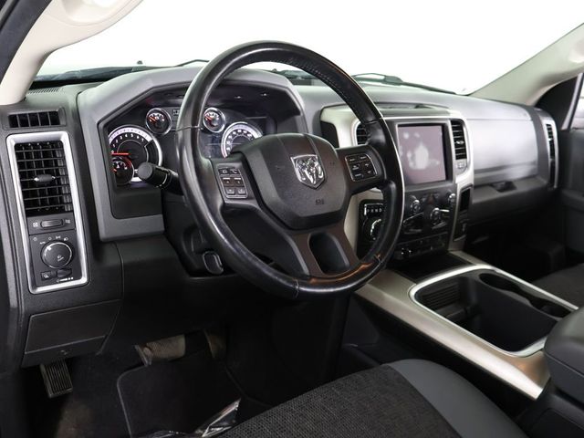 2020 Ram 1500 Classic Warlock 4x4 Crew Cab 5'7" Box - 23017692 - 25