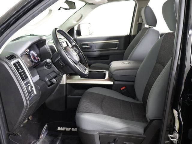 2020 Ram 1500 Classic Warlock 4x4 Crew Cab 5'7" Box - 23017692 - 27