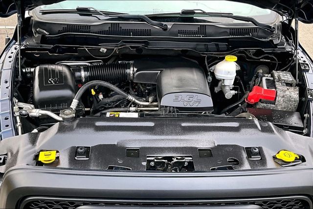 2020 Ram 1500 Classic Warlock 4x4 Quad Cab 6'4" Box - 22992074 - 31