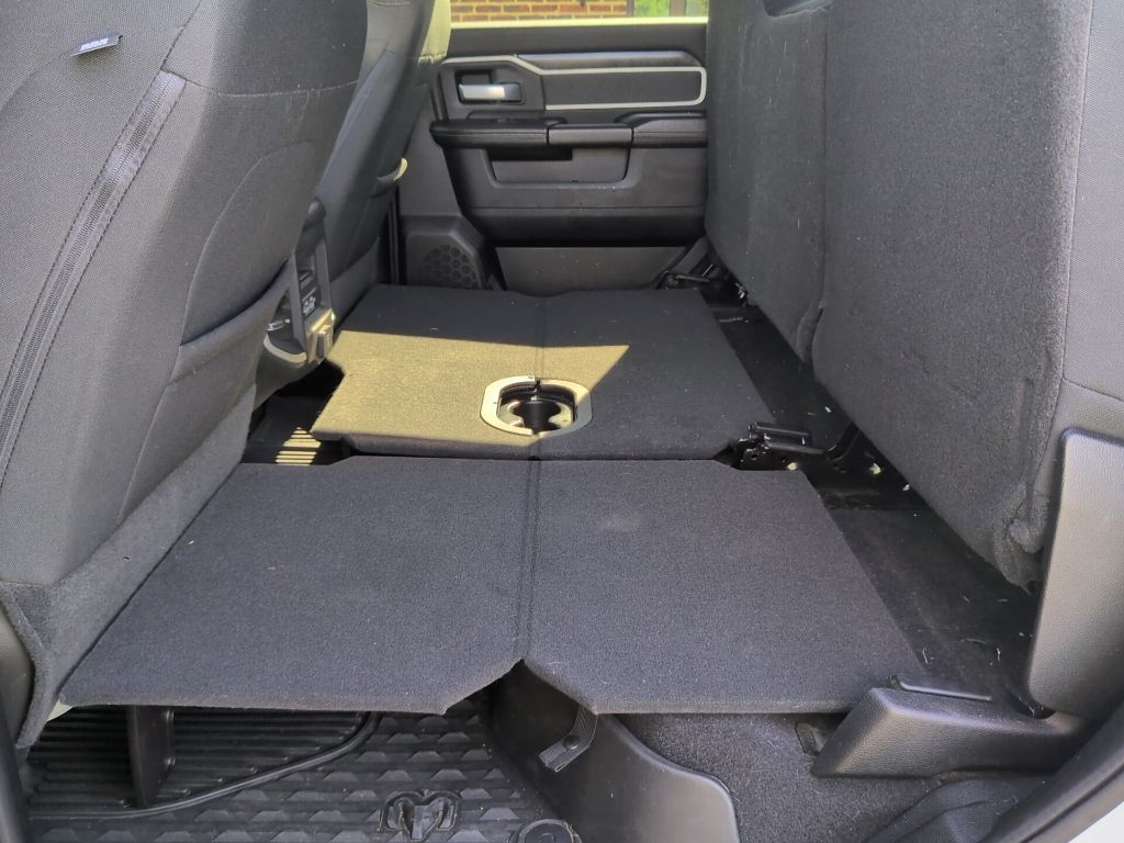 2020 Ram 2500 Big Horn 4x4 Crew Cab 6'4" Box - 23071428 - 26