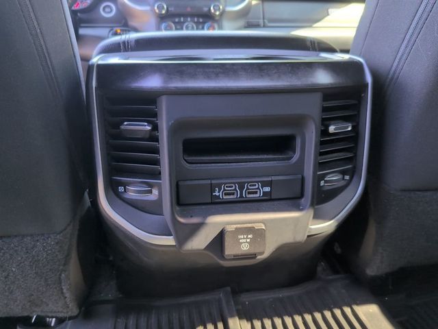 2020 Ram 2500 Big Horn 4x4 Crew Cab 6'4" Box - 23071428 - 28