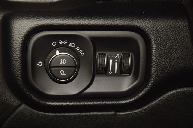 2020 Ram 2500 Big Horn Level 2 Night Edition - 23034581 - 34