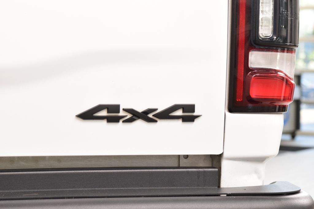 2020 Ram 2500 Big Horn Level 2 Night Edition - 23071428 - 21