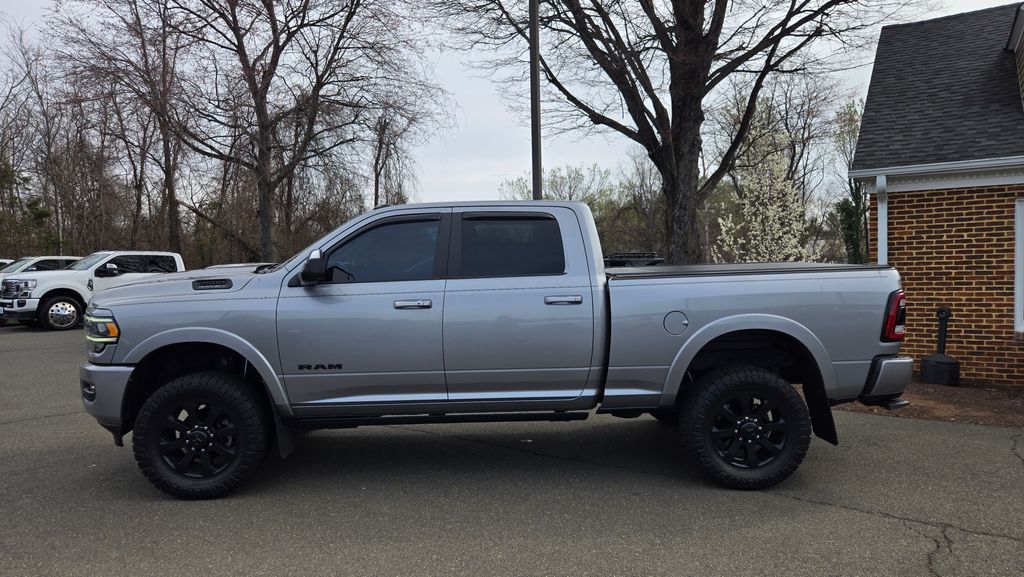 2020 Ram 2500 Laramie 4x4 Crew Cab 6'4" Box - 23005905 - 3