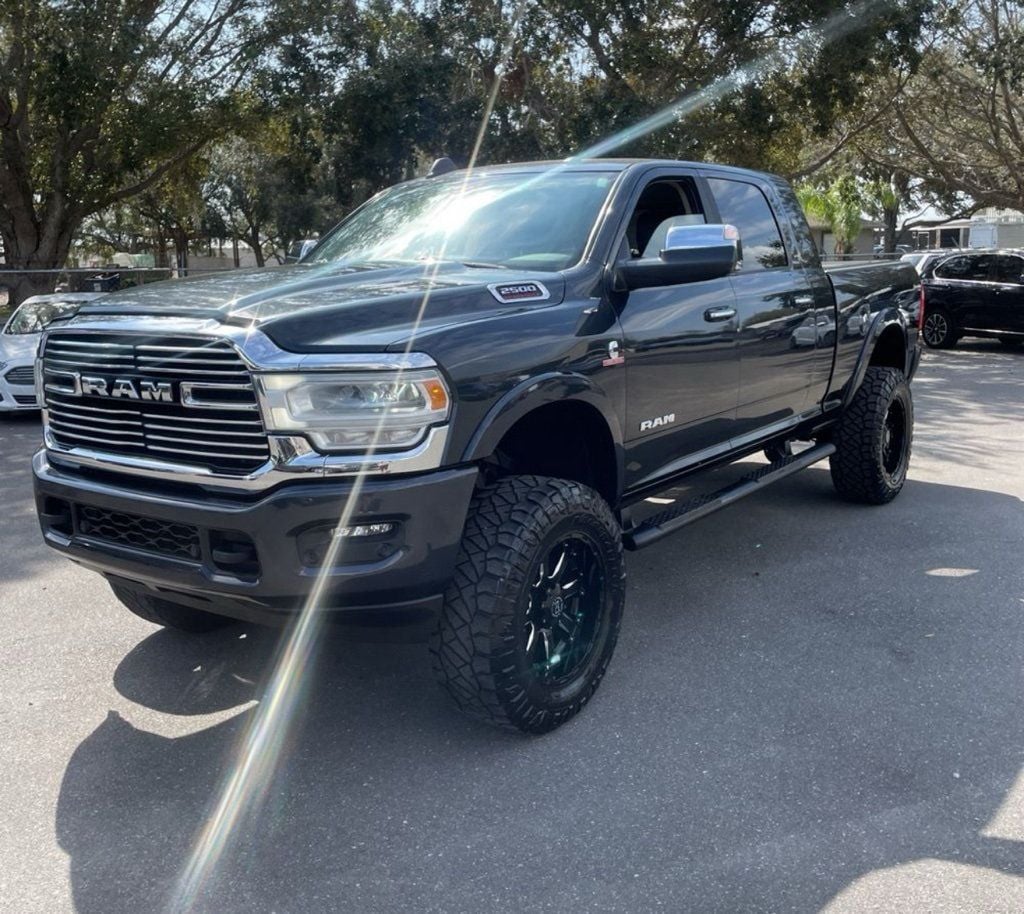 2020 Ram 2500 Laramie 4x4 Mega Cab 6'4" Box - 22769054 - 2