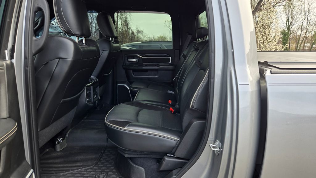 2020 Ram 2500 Laramie Level 2 Night Edition Off Road - 23005905 - 24