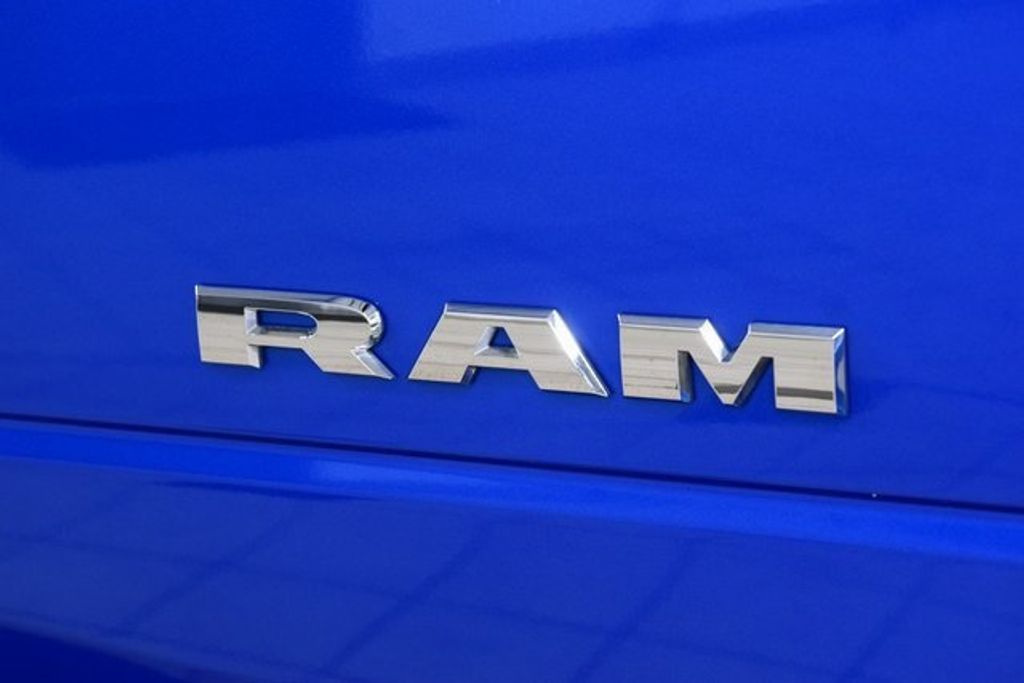 2020 Ram 2500 Laramie photo 14