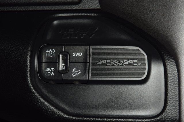 2020 Ram 2500 Laramie Sport Off Road - 22900687 - 34