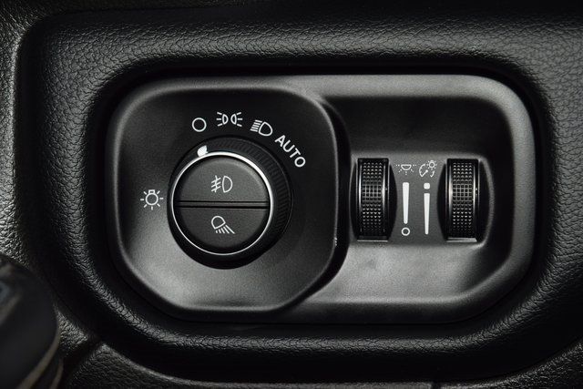 2020 Ram 2500 Laramie Sport Off Road - 22900687 - 36