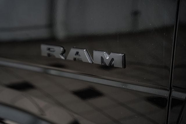 2020 Ram 2500 Limited Night Edition  - 22384007 - 17