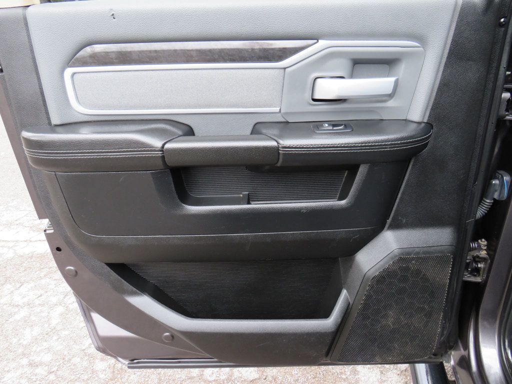 2020 Ram 2500 Lone Star 4x4 Crew Cab 6'4" Box - 22800114 - 9