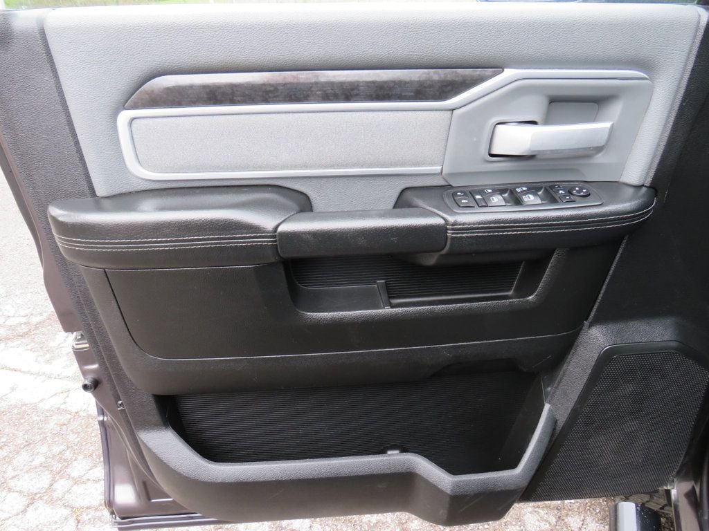 2020 Ram 2500 Lone Star 4x4 Crew Cab 6'4" Box - 22800114 - 7