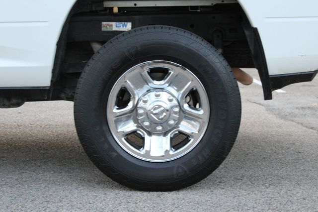 2020 Ram 2500 Tradesman 4x4 Crew Cab 6'4" Box - 22949477 - 35