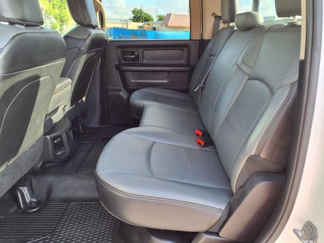 2020 Ram 2500 Tradesman 4x4 Crew Cab 8' Box - 23085767 - 14