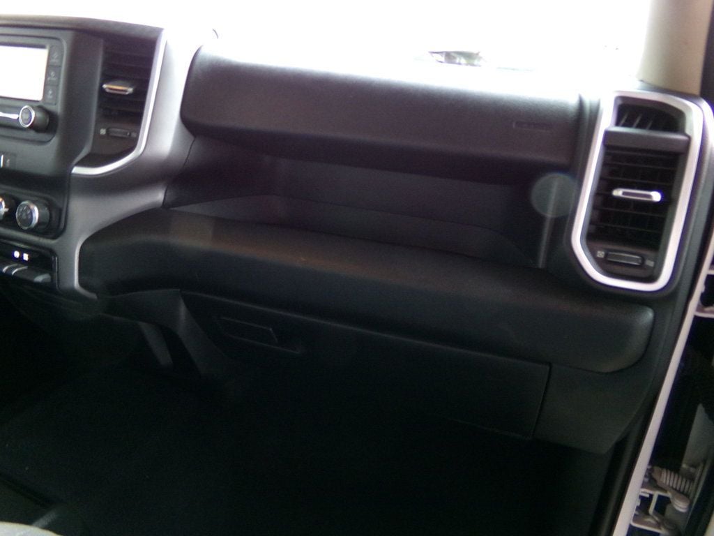 2020 Ram 3500 DRW BIG HORN - 22934356 - 15