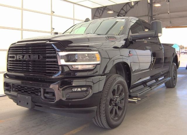 2020 Ram 3500 Laramie 4x4 Crew Cab 8' Box - 22669700 - 0