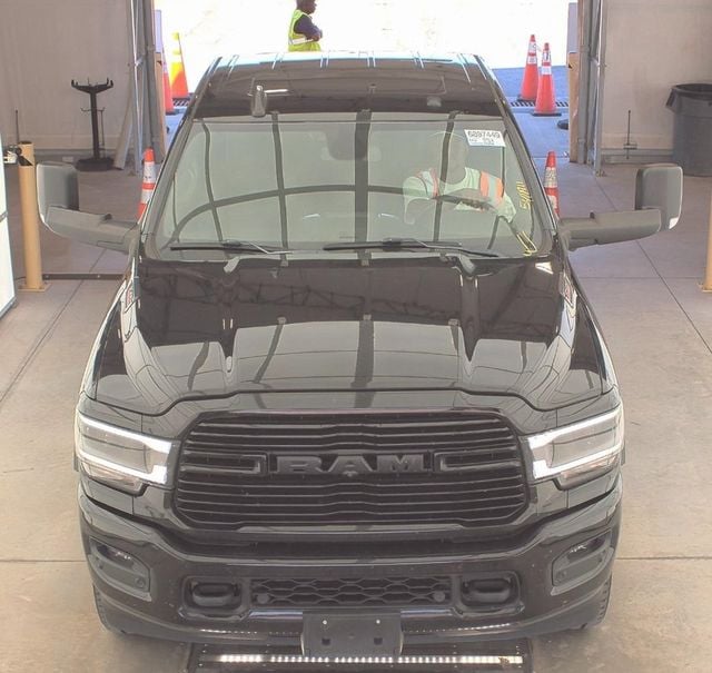 2020 Ram 3500 Laramie 4x4 Crew Cab 8' Box - 22669700 - 1