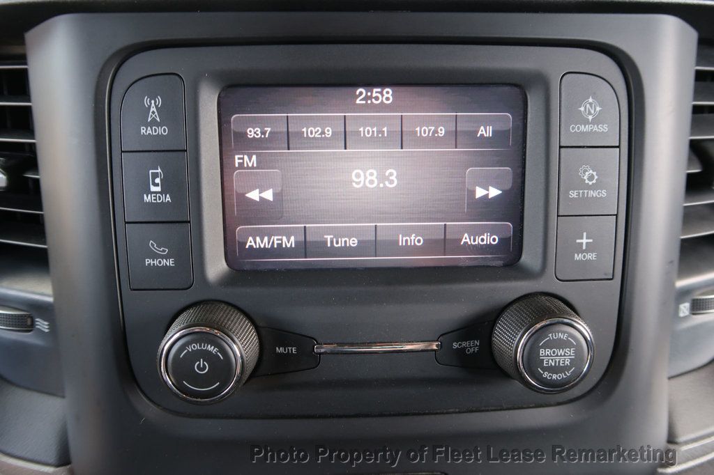 2020 Ram 3500 Ram3500 4WD Crew Cab 9' Flatbed - 22994113 - 27