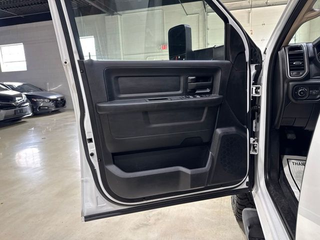 2020 Ram 3500 Tradesman - 23069502 - 24