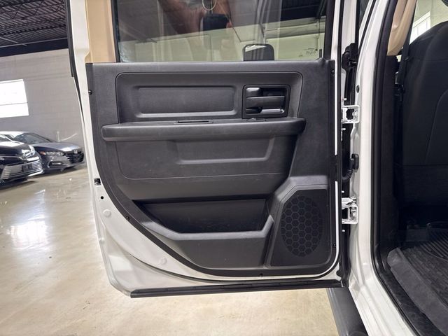 2020 Ram 3500 Tradesman - 23069502 - 26