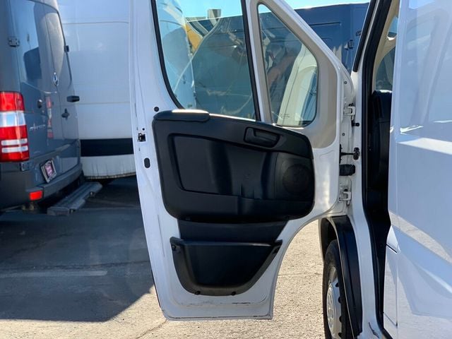 2020 RAM ProMaster Cargo Van Base photo 14