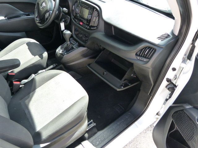 2020 Ram ProMaster City Cargo Van 2.4L 4CYL. GAS*TRADESMAN*SLT*BULKHEAD & SHELVES PACKAGE! - 23085409 - 24