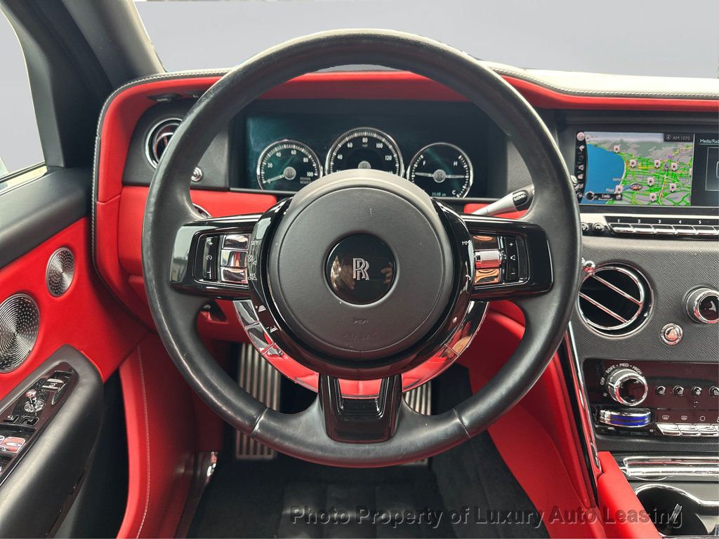 Rolls-Royce Cullinan photo 17