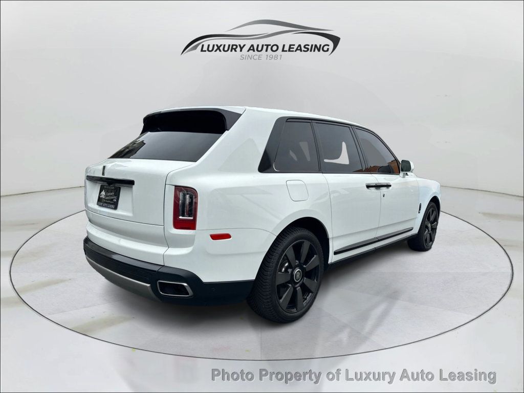 Rolls-Royce Cullinan photo 3