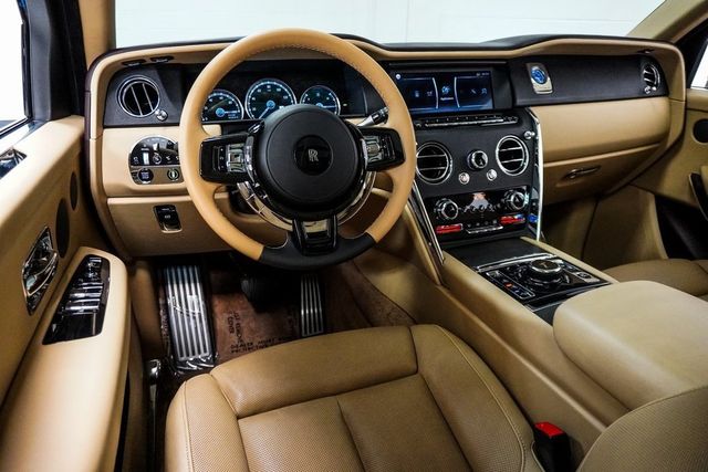 2020 Rolls-Royce Cullinan Sport Utility - 22940787 - 21