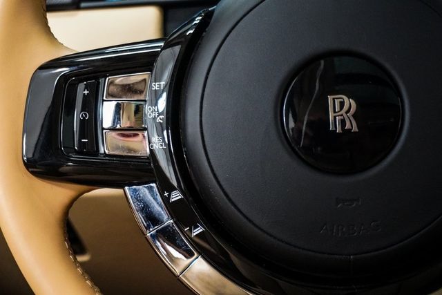 2020 Rolls-Royce Cullinan Sport Utility - 22940787 - 24