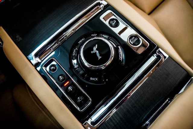 2020 Rolls-Royce Cullinan Sport Utility - 22940787 - 38