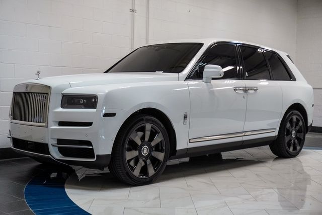 2020 Rolls-Royce Cullinan Sport Utility - 22940787 - 3