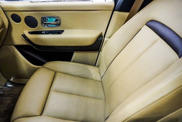 2020 Rolls-Royce Cullinan Sport Utility - 22940787 - 41