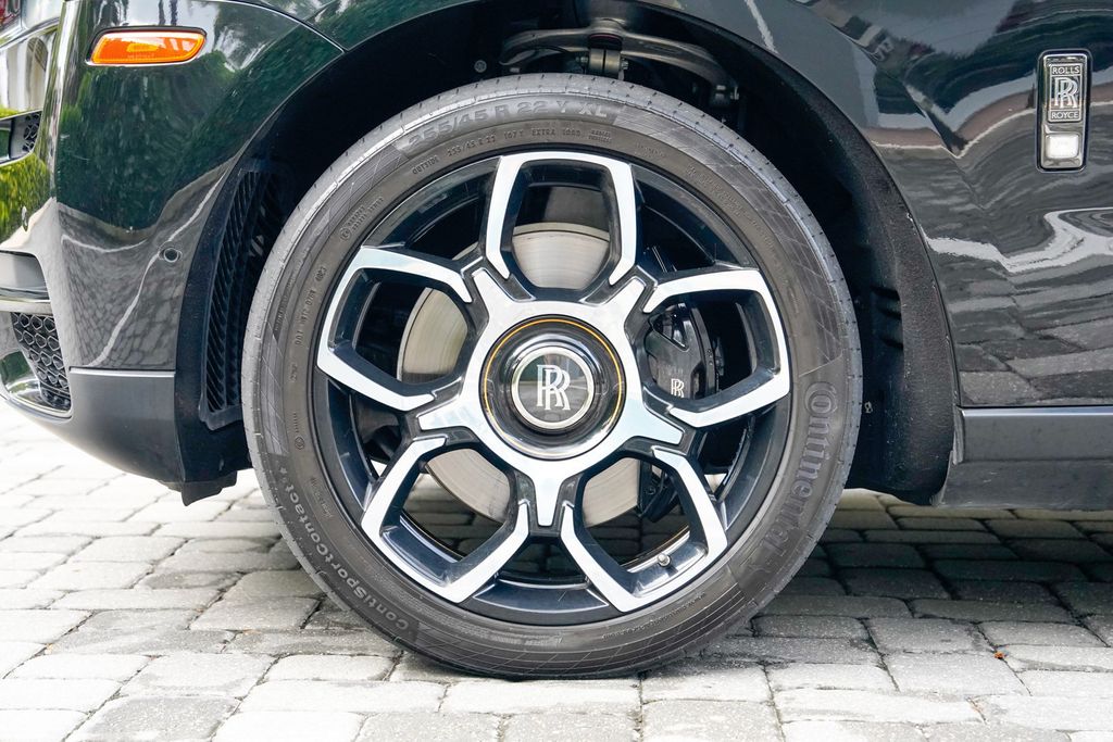 2020 Rolls-Royce Cullinan Sport Utility - 22971405 - 12
