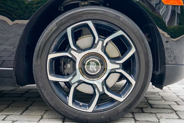 2020 Rolls-Royce Cullinan Sport Utility - 22971405 - 32