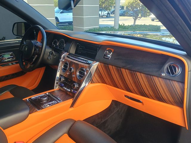 2020 Rolls-Royce Cullinan  Sport Utility Clean Carfax - 22987745 - 34