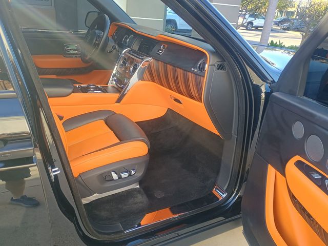 2020 Rolls-Royce Cullinan  Sport Utility Clean Carfax - 22987745 - 37