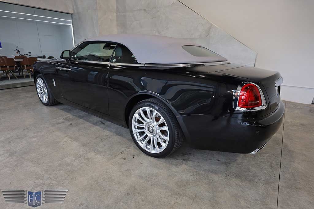 2020 Rolls-Royce Dawn Convertible - 22541791 - 4