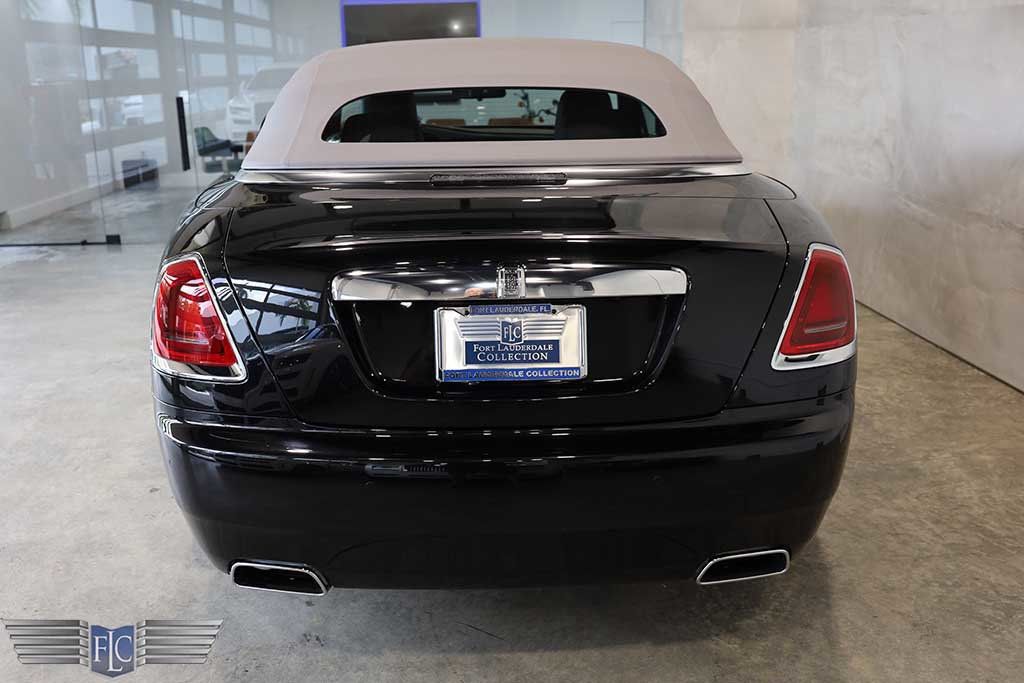 2020 Rolls-Royce Dawn Convertible - 22541791 - 7