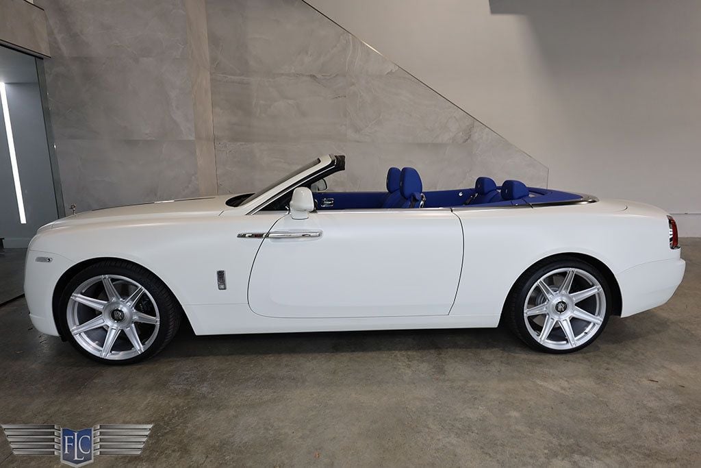 2020 Rolls-Royce Dawn Convertible - 22662057 - 15