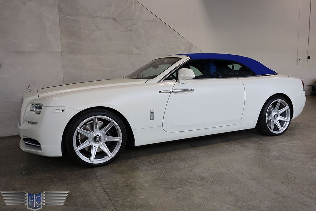 2020 Rolls-Royce Dawn Convertible - 22662057 - 3