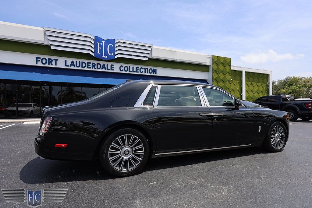 2020 Rolls-Royce Phantom Extended Wheelbase Sedan - 22909109 - 4