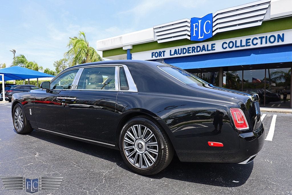 2020 Rolls-Royce Phantom Extended Wheelbase Sedan - 22909109 - 5